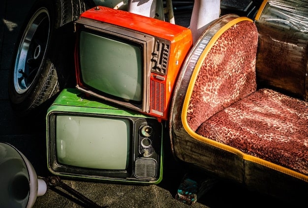 A close-up shot of a traditional, antique television set, with the screen displaying the IBOPE ratings graphic that indicates 